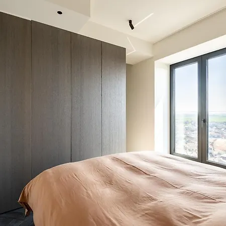 Unique Penthouse With Sublime Sea Views *