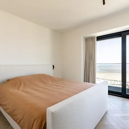 Daire Unique Penthouse With Sublime Sea Views *