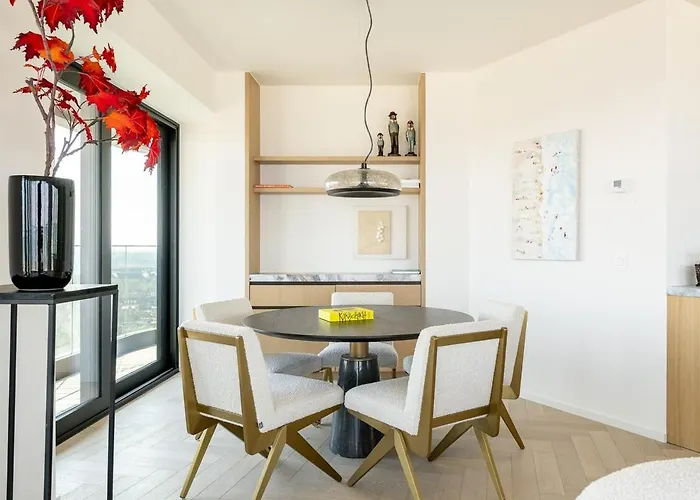 Unique Penthouse With Sublime Sea Views Appartement *